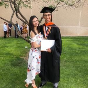 Meet your Posher, Dafne